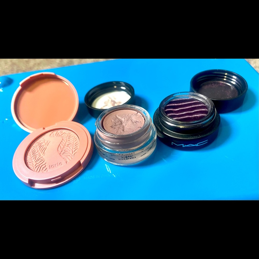 Mac and tarte eye shadow